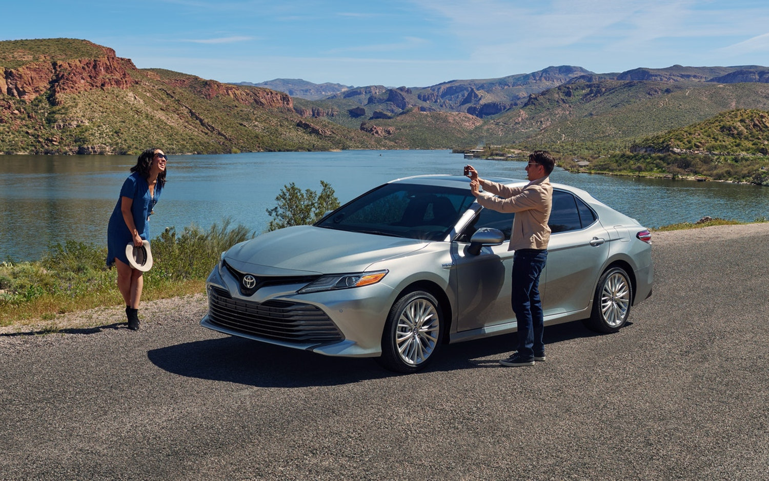 Lexus или camry